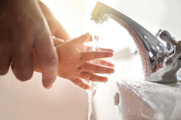 Servizio igienico-acqua per case multifamiliari e commerciali